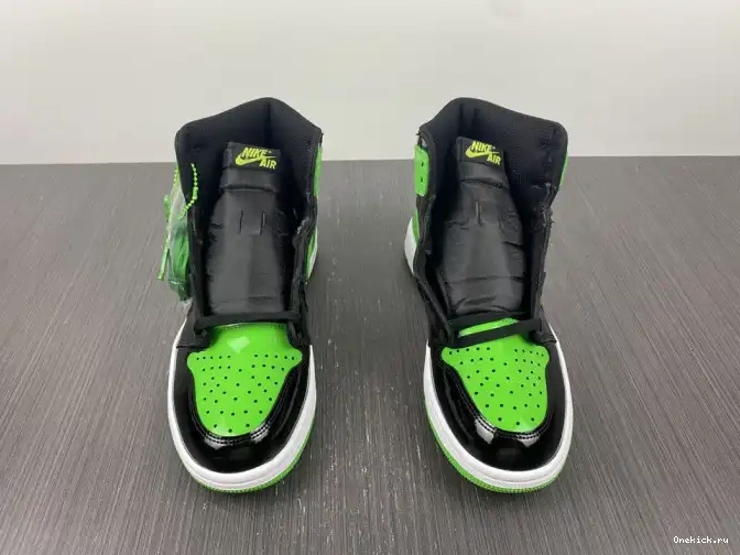 One Kick Pine Air Green 555088-030 1 High Jordan OG 0521